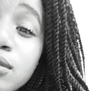 Meet your Posher, Alondra